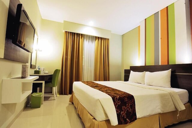 ポーズ イン ソロ バイ Wstay