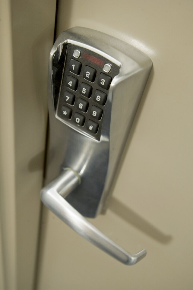 B&Bホテル トゥーロン ラ・セーヌ・シュル・メール