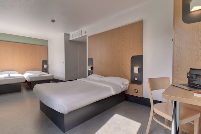 B&B ホテル バイヨンヌ タルノス