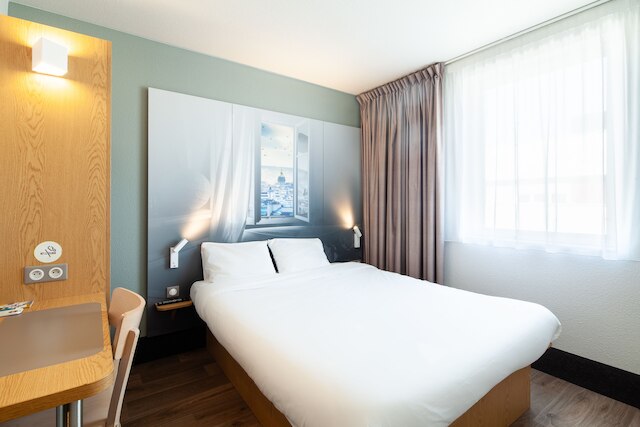 B&Bホテル パリ ル・ブルジェ