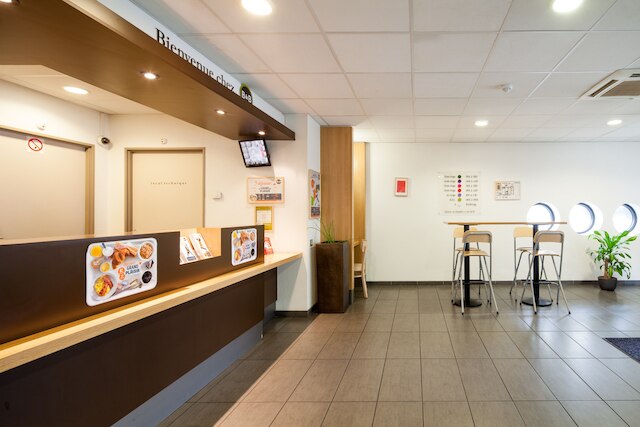 B&Bホテル パリ ル・ブルジェ