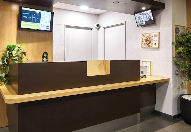 B&Bホテル パリ ル・ブルジェ