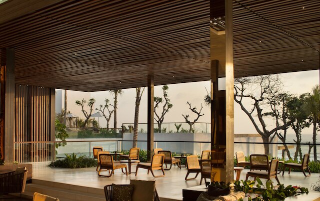 アリラ スミニャック バリ