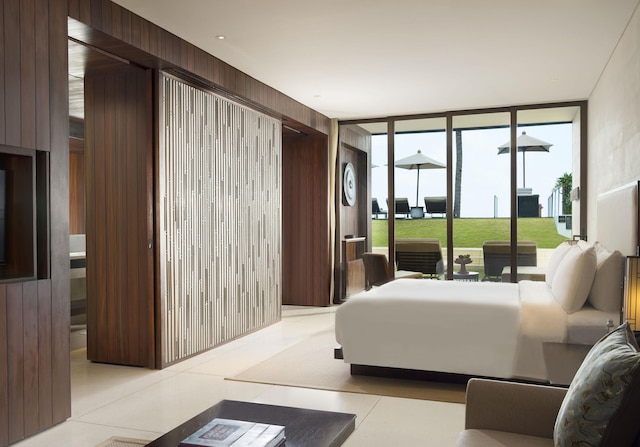 アリラ スミニャック バリ