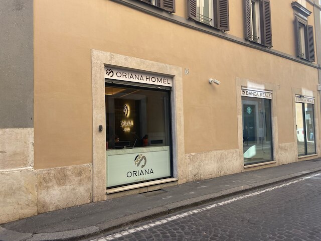 オリアナ ホメル ローマ