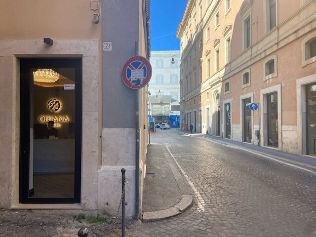 オリアナ ホメル ローマ