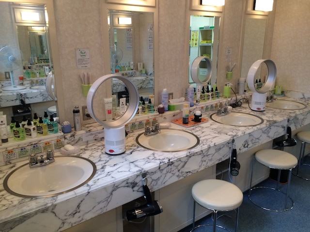 サウナ & カプセルイン岡山