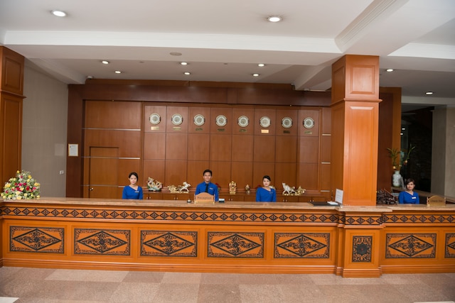 スカイ スター ホテル