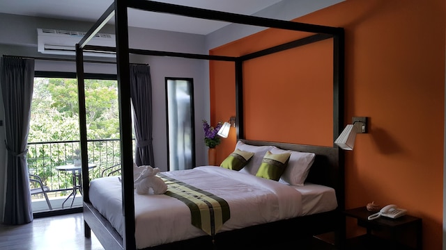 ビッグ ツリー オールド タウン ホテル