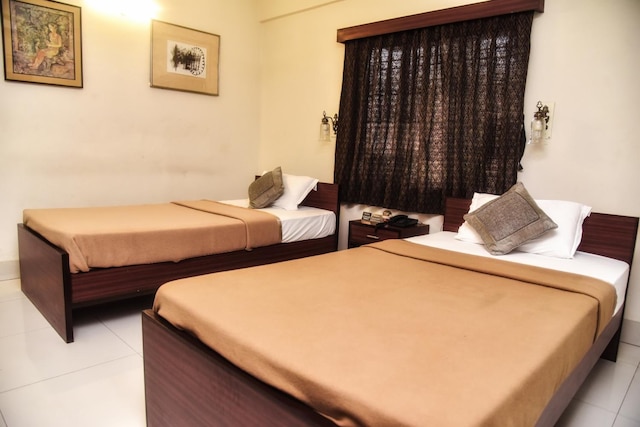 ワイズ オウル コンフォテル