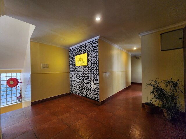 ワイズ オウル コンフォテル