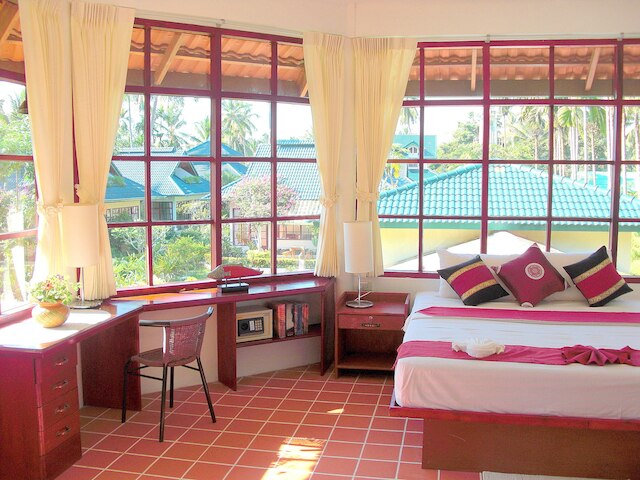 エクマン ガーデン リゾート ナコン シー タマラート