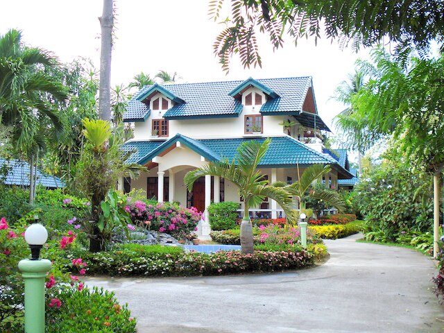 エクマン ガーデン リゾート ナコン シー タマラート