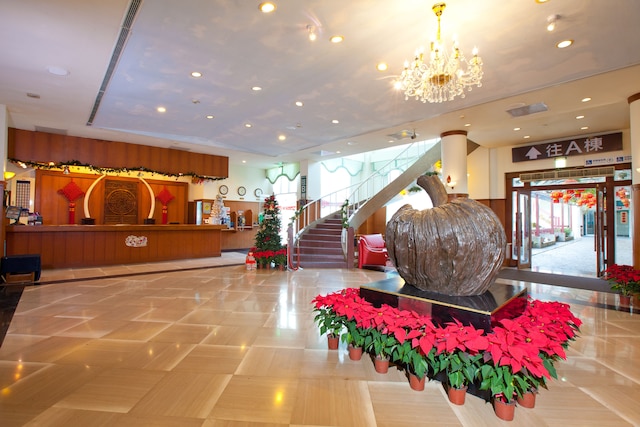 レイクサイド リゾート ホテル