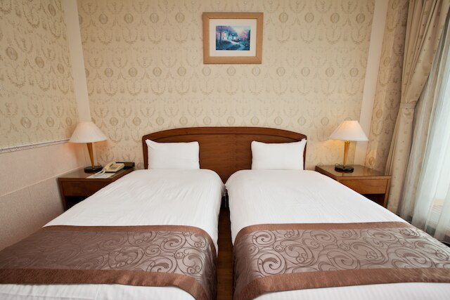 レイクサイド リゾート ホテル