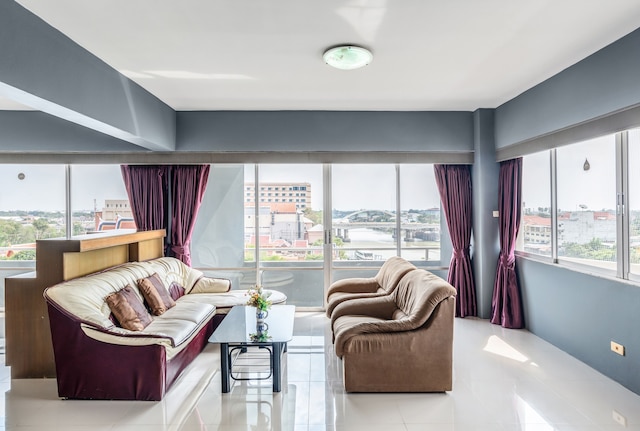 アユタヤ リバーサイド ホテル アユタヤ