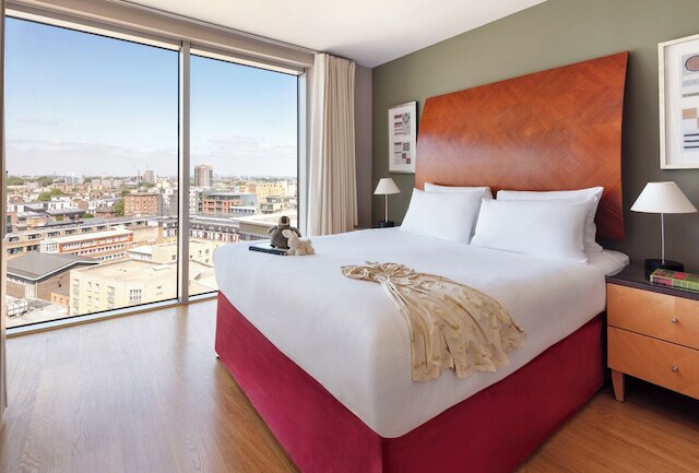 マーリン アルドゲート タワー ブリッジ