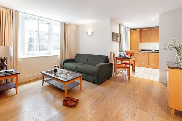 マーリン アパートメンツ ロンドン シティ - クイーン ストリート