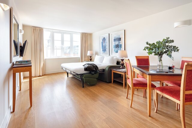 マーリン アパートメンツ ロンドン シティ - クイーン ストリート