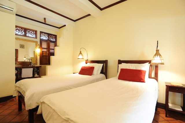 ロータス ヴィラ ブティック ホテル (东莞莲花山庄酒店)