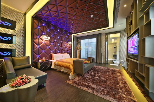 ハン グアン モーテル (涵館汽車旅館)