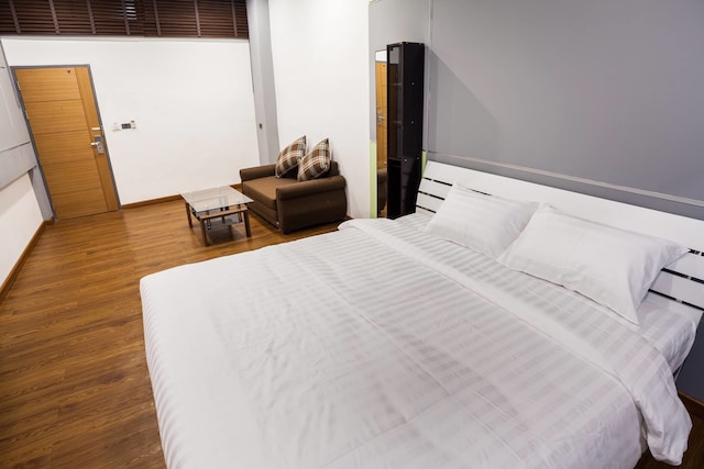 アドマイア トンブリ