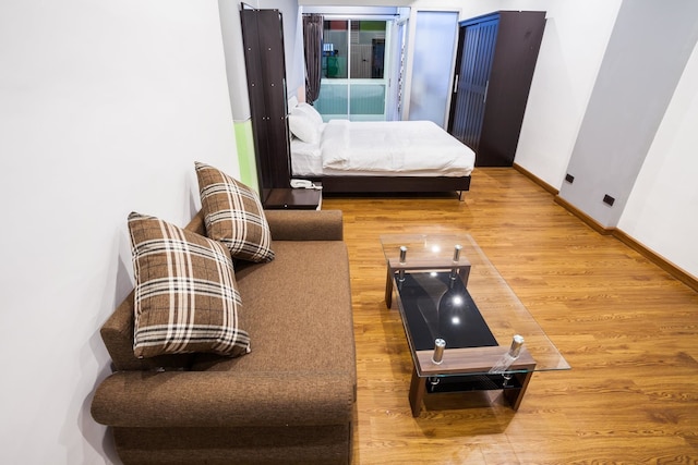 アドマイア トンブリ