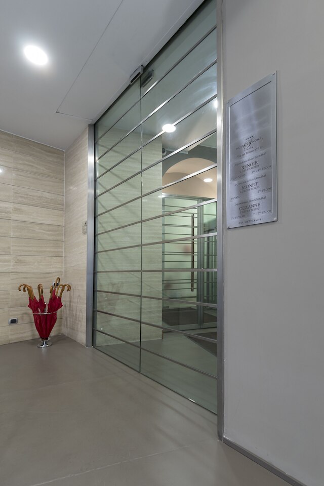 スタンダール ラグジュアリー スイーツ