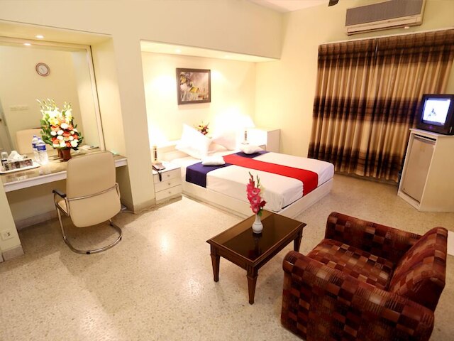 イースタン ハウス