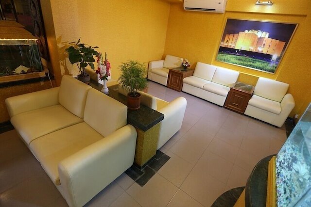 イースタン ハウス