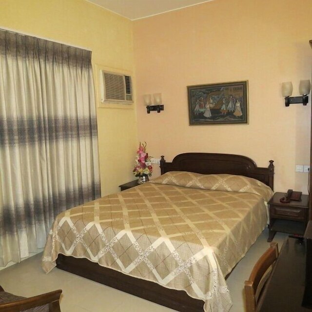 イースタン ハウス