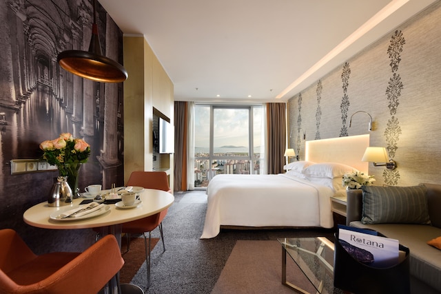 タンゴ アルジャーン バイ ロタナ