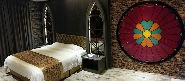 リファインメント モーテル