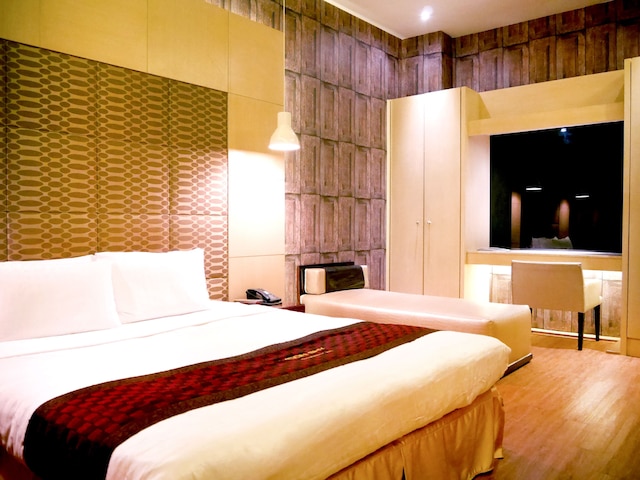 ムーンシャイ ブティック モーテル (台中沐夏精品旅馆)