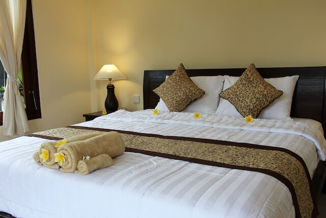 ニョマン サンディ ゲスト ハウス