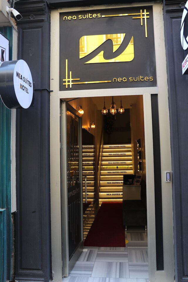 ネア スイート オールドシティ