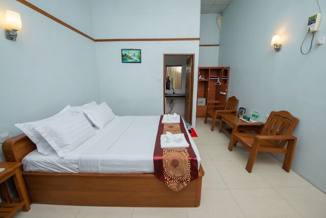 ヤンゴン アーバン ホテル