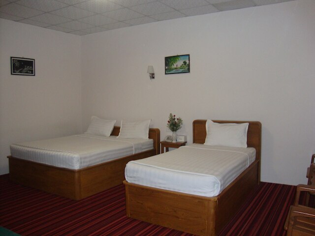 ヤンゴン アーバン ホテル