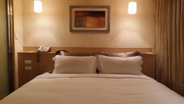 ザ ムーン ホテル (新月商旅)