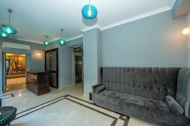 レイモンド ブルー ホテル