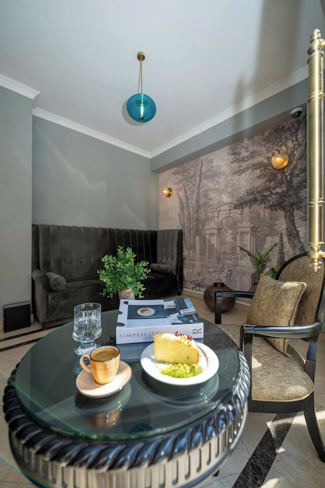 レイモンド ブルー ホテル