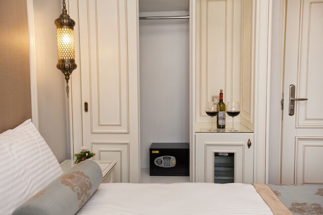 レイモンド ブルー ホテル