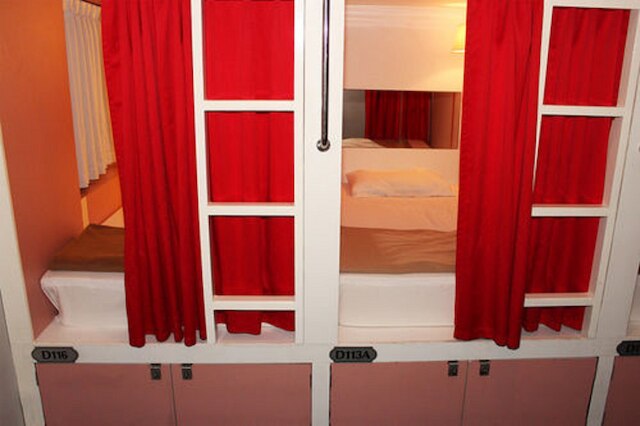 レゲエ マンション ホステル