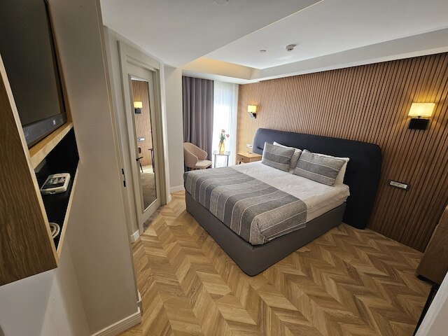 アンセミス ホテル