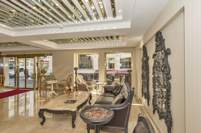 エスカルディン ホテル