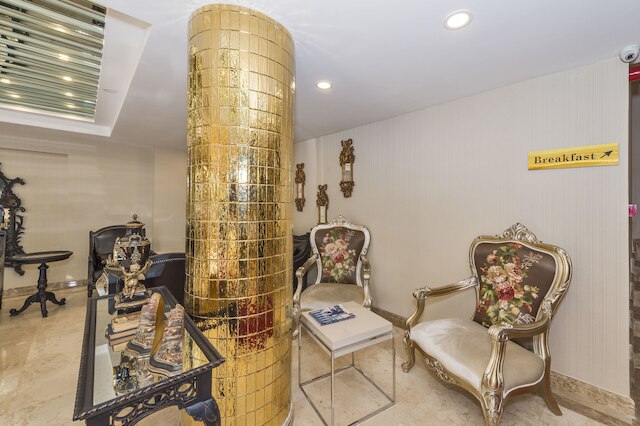 エスカルディン ホテル