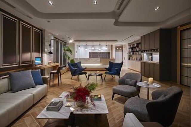 ジャスト エンジョイ ビジネス ホテル (碳佐麻里商務飯店)