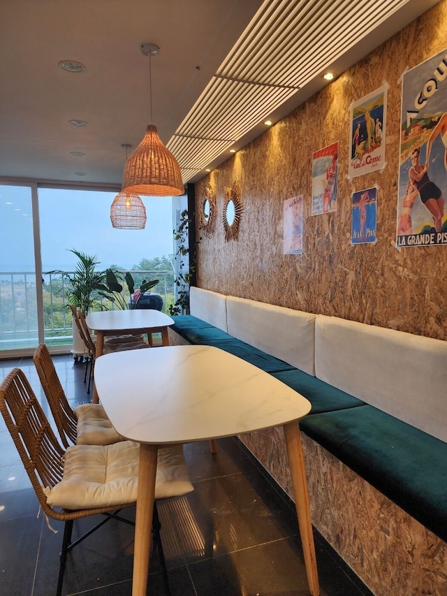 ジオ パインツリー