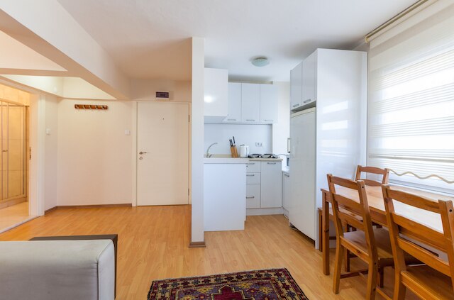 スルタン アパートメンツ