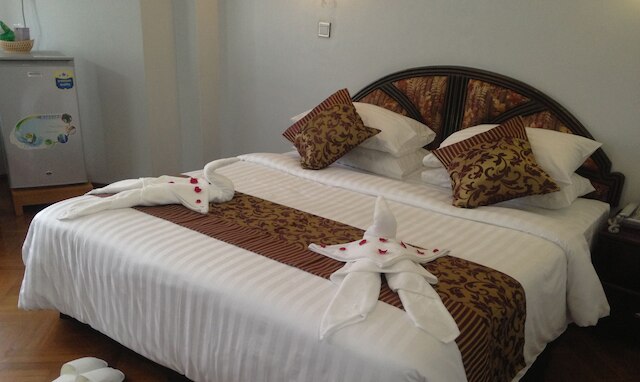 サマー パレス ホテル